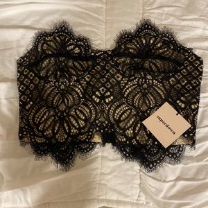 Lace crop top by Superdown size small black